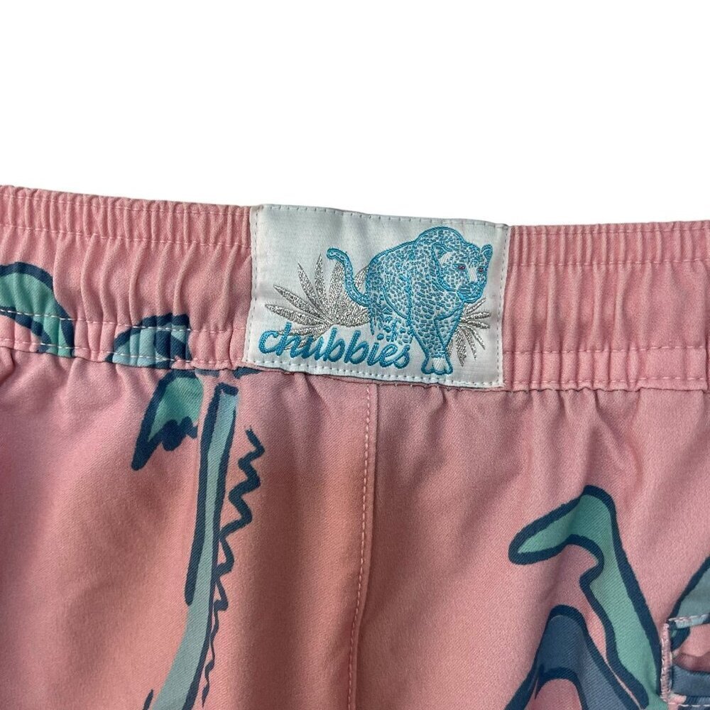 Chubbies Lotta Coladas 5.5” Swim Trunks Large Pink Blue Palm Trees Lined Elastic - Picture 5 of 6